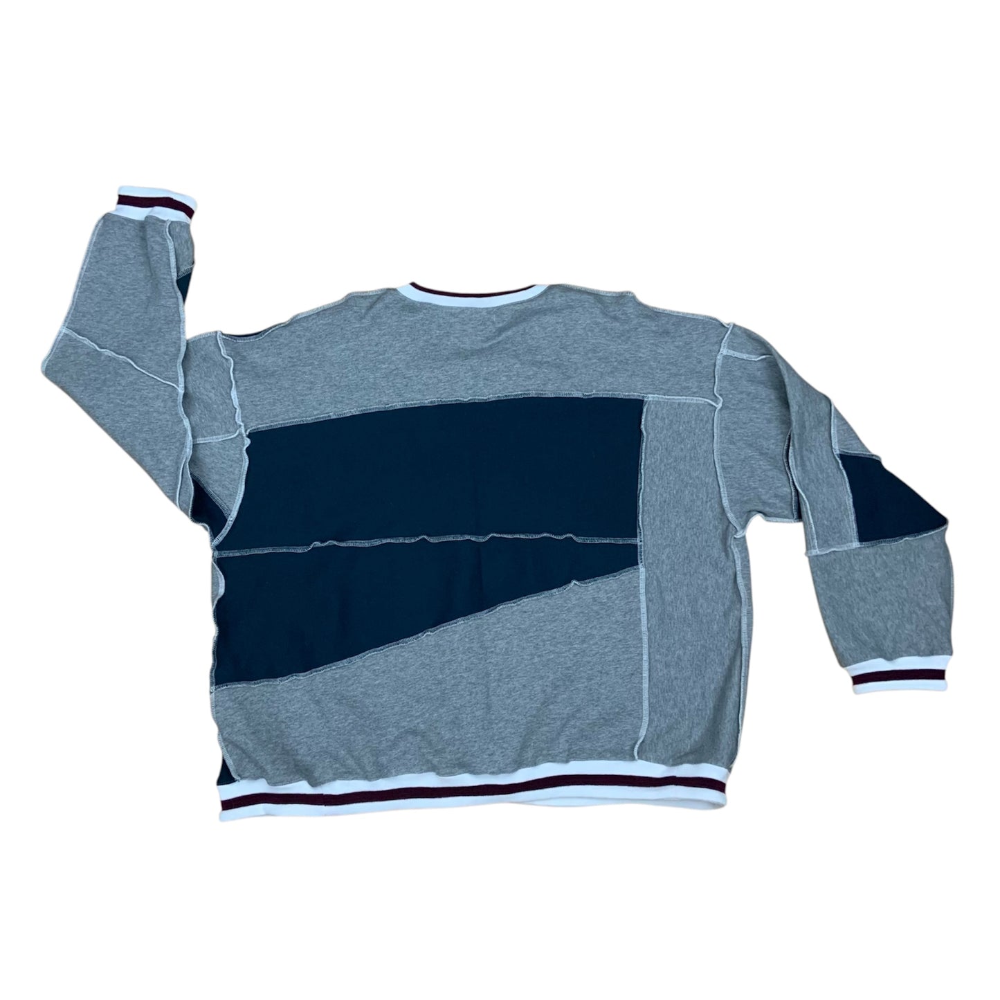 scrappy sweatshirt (L)